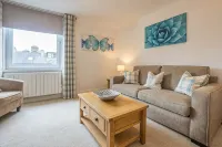 The Retreat, steps from amenities, short walk from Lake Windermere. Eco Friendly - Condos