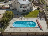 Resort Style House In High Dessert
