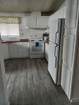 The Green River House