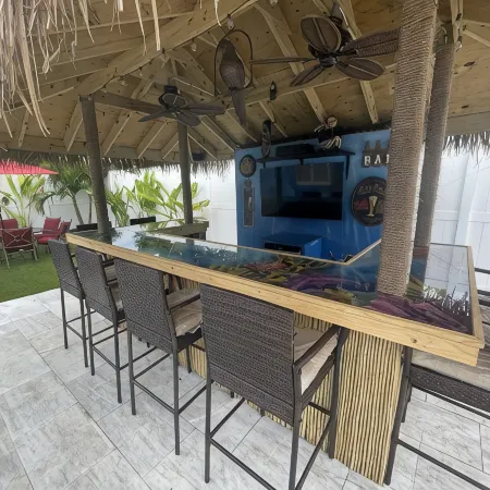 Ocean Reef Paradise, Big Pool, Spa, Tiki Bar, Golf