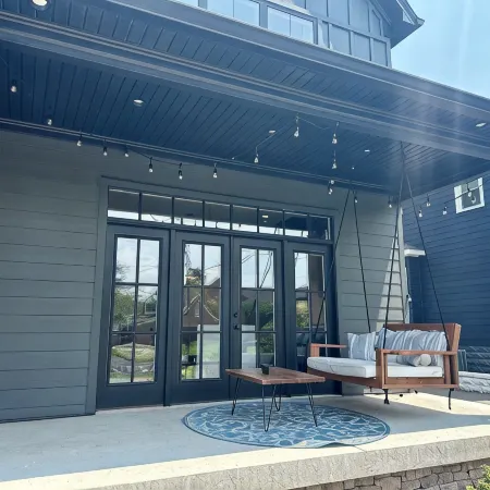 New Modern Construction Home Near Everything!