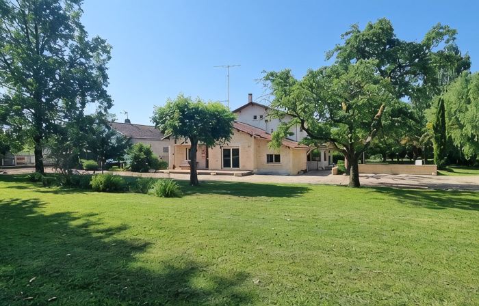 Maison Style Landais Climatisée. Piscine Privée. Parc. Idéal Pour Familles