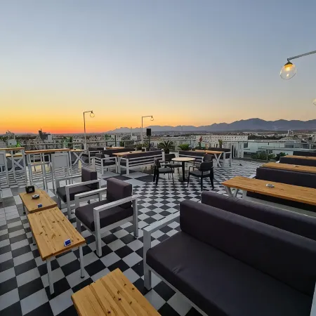 Sky Roof Hotel