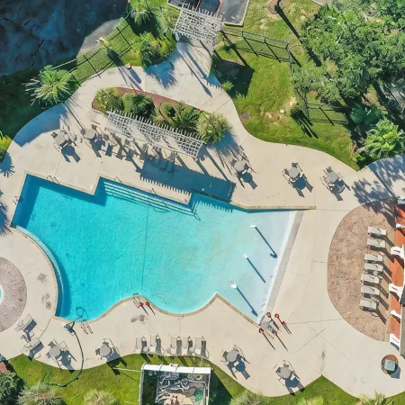 Seaside Comfort - close to everything that Gulfport and Biloxi has to offer.