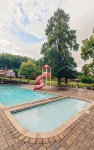 Brookside Lodge - Gatlinburg - on the River - Pools