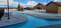 Life Is an Adventure! Lake & Mountain View, Private Hot Tub, Game Room - 수영장