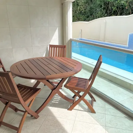 Family-Friendly 3Br Villa Apartment w/ Pool – Steps to Surf & Ocean