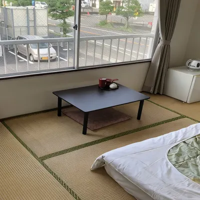 Business Hotel New Ozai โรงแรมใกล้สถานีสึรุซากิ