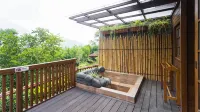 The Onsen Hot Spring Resort - Pemandian Air Panas