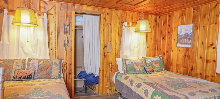 Original Rmnp Riverfront Cabin on the Thompson River Hotels in Larimer County