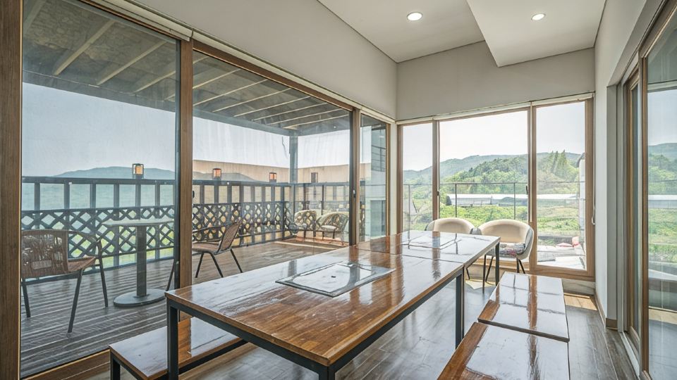 Seongju Oasis Pool Villa