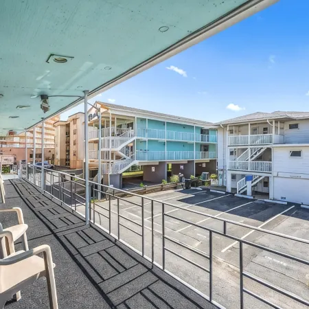 Eden Roc Motel