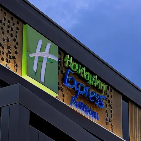 Holiday Inn Express & Suites DEVENTER by IHG Отели в г. Девентер