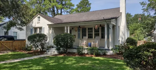 Cozy Cottage in Historic Willowbank
