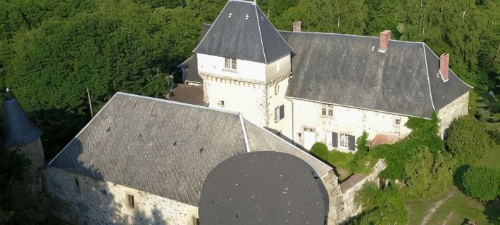 Château de Montautre Hotele w: Limousin