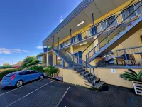 Park Drive Motel - 3-Star