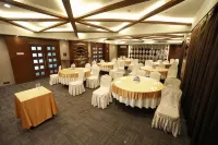 The Byke Suraj Plaza Pure Veg, Thane - servizio colazione