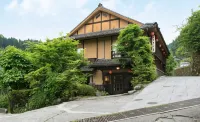 旅館 上柳屋 湯平温泉のホテル
