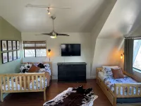 The Barn: A Spacious and Secluded Home Near Sedona, AZ with Pool & Fire Pit - Boutique