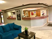 Americas Best Value Inn and Suites-Yukon-Oklahoma City - Wifi