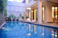 Jasmine Cozy Villa 3 Bedrooms with a Private Heated Swimming Pool and a Billiard Table
