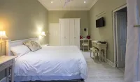 Lemon Tree B&B - Parking