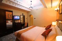 Al Jazeera Royal Hotel - balcony