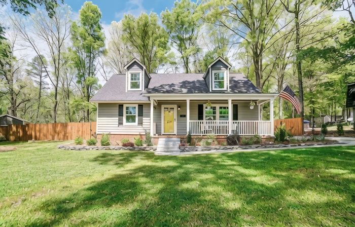 Charming Getaway on the Greenway!