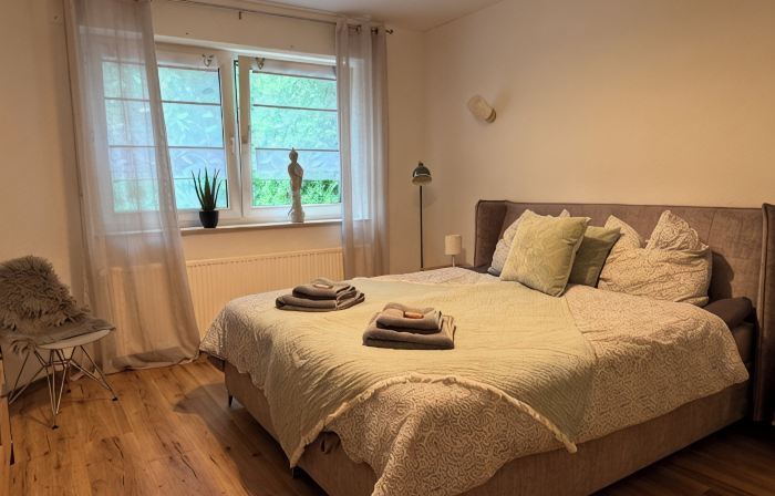Nice spacious bungalow in the countryside but centrally located