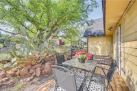 Charming 3-bedroom 3-bathroom house with WiFi, AC in fantastic Buchanan Dam