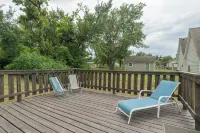 Goldfinch Guesthouse: Charming Family Home Near Lake & Downtown Claremore