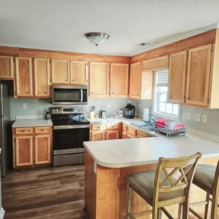 Spacious Townhome close to ECU and Hospital. Full of all the amenities you need.
