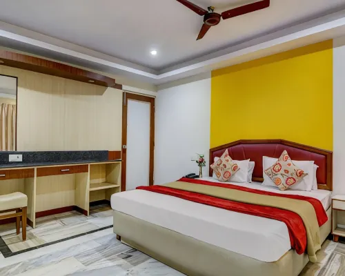 Sri Sai Sadan Hotels in Puttaparthi