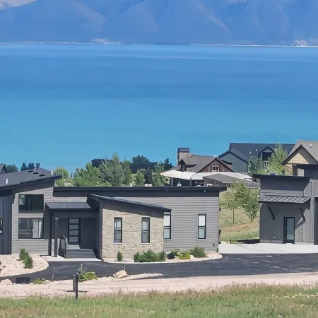 MODERN BEAR Lake House with incredible lake views!