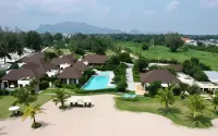 ทริปเปิล ทรี บีซ รีสอร์ท - สระว่ายน้ำส่วนตัว
