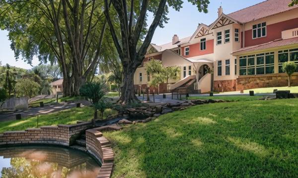 Holiday Inn Johannesburg Sunnyside Park by IHG