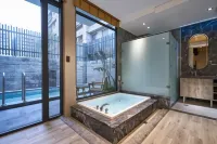 Villa Bon Moment - Motels