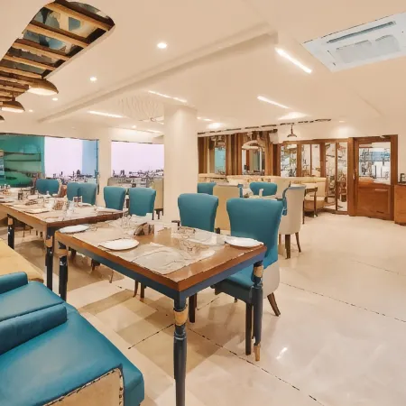 Green Hotel - Behind Parmarth Niketan