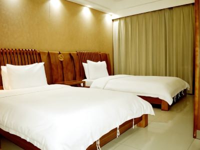Yara Suites