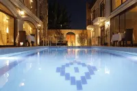 Saint John Hotel