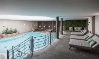 Montis - Active Nature Resort - piscina