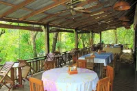 Tadlo Lodge - breakfast