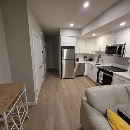 Spacious and Modern 2-Bedroom Apartment in Calgary