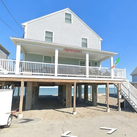 Scituate Oceanfront Gem; 5Br  w/ Wrap Around Deck. Perfect for Family & Friends