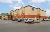 Motel 6 Findlay Tiffin Avenue, OH - 주차장