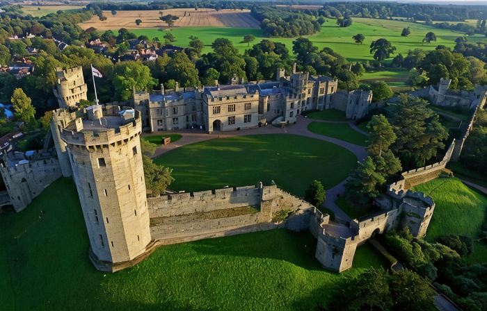 Warwick Castle Hotel & Knight's Village