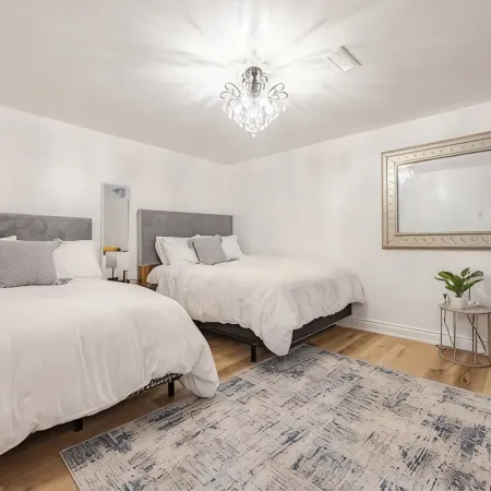 STUNNING & SPACIOUS 1 BEDROOM OASIS