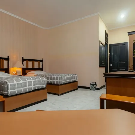 Nikita Hotel