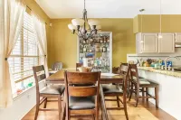 Fun fun Five Bedroom for couples or family - Private Pool