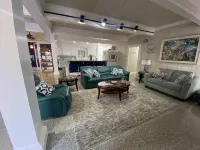 Walk to Beach/Village, Heated Saltwater Pool, Strong WiFi - 4성급